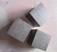 等高垫铁